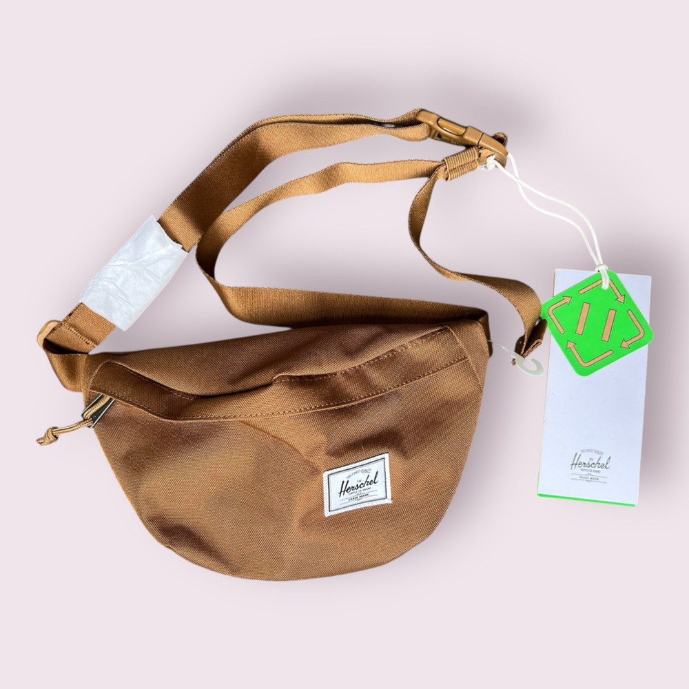 Herschel Supply Company Classic Hip Pack in Rubber